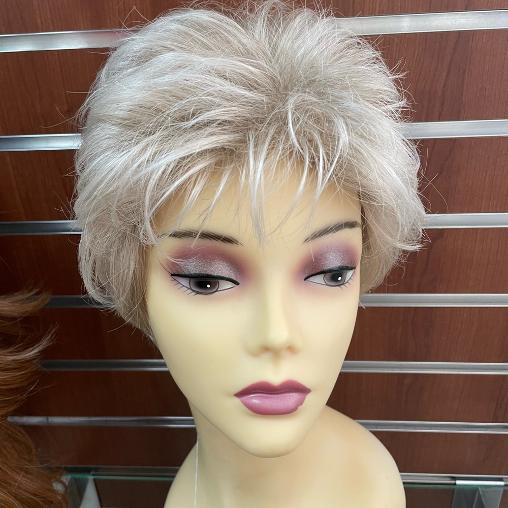 Raquel Welch Power in R23S+ Glazed Vanilla
